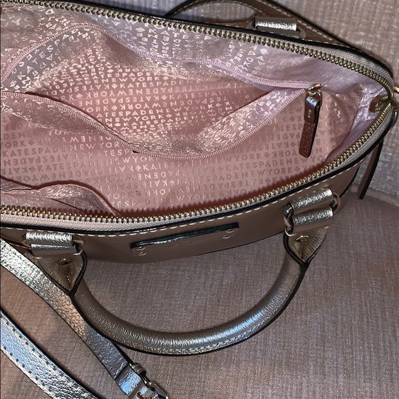 Satchel - Picture 2 of 2